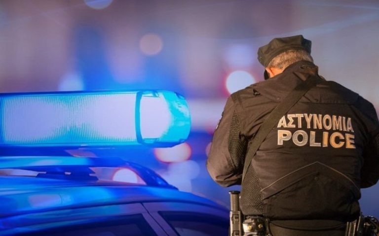 Χειροβομβίδα σε καφετέρια στην Αχαρνών: Ποιοι βρίσκονται πίσω από τη νέα επίθεση – Τι εξετάζει η ΕΛ.ΑΣ.