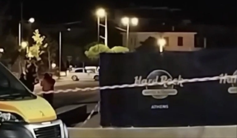 Γλυφάδα: Εκτέλεση στη μέση του δρόμου – Άνδρας νεκρός με σφαίρα στο κεφάλι