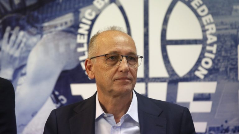 «Παγώνουν» οι επιχορηγήσεις στην ΕΟΚ – Έλεγχοι στα οικονομικά και απολογίες για τους έξι (Video)