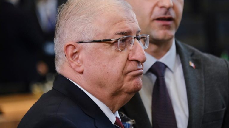 Γιασάρ Γκιουλέρ για θαλάσσιες ζώνες: Άνοιξε δημόσια παζαρέματα με το Κάιρο, με λίγο από… παρακάλια και κάτι από “προειδοποιήσεις”